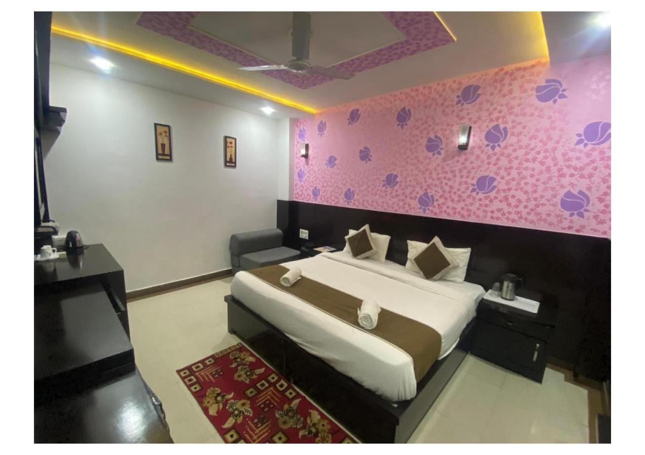 Dazzling East Gate Hotel Agra  Ngoại thất bức ảnh