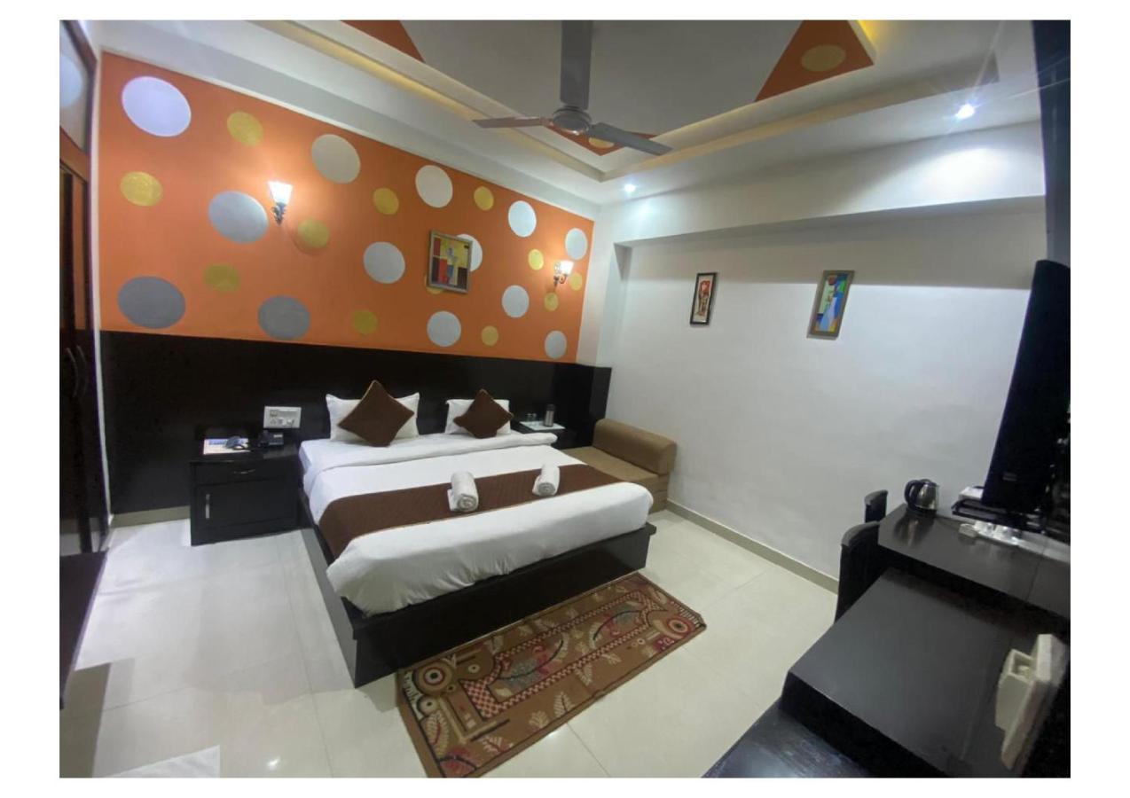 Dazzling East Gate Hotel Agra  Ngoại thất bức ảnh