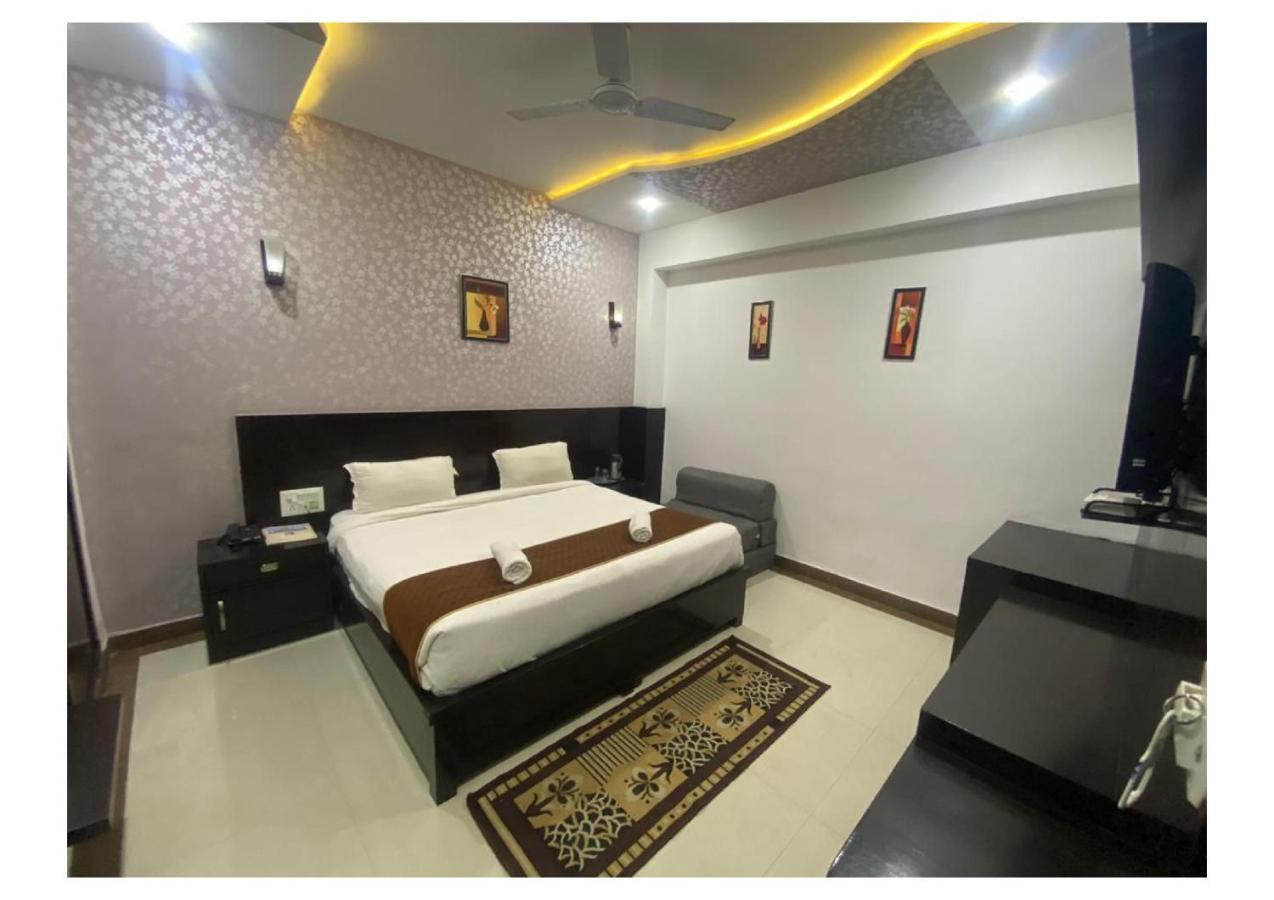 Dazzling East Gate Hotel Agra  Ngoại thất bức ảnh