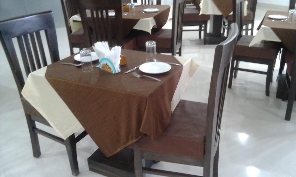 Dazzling East Gate Hotel Agra  Ngoại thất bức ảnh