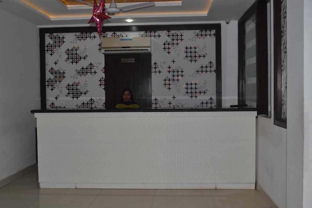 Dazzling East Gate Hotel Agra  Ngoại thất bức ảnh