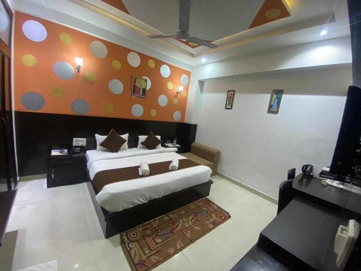 Dazzling East Gate Hotel Agra  Ngoại thất bức ảnh