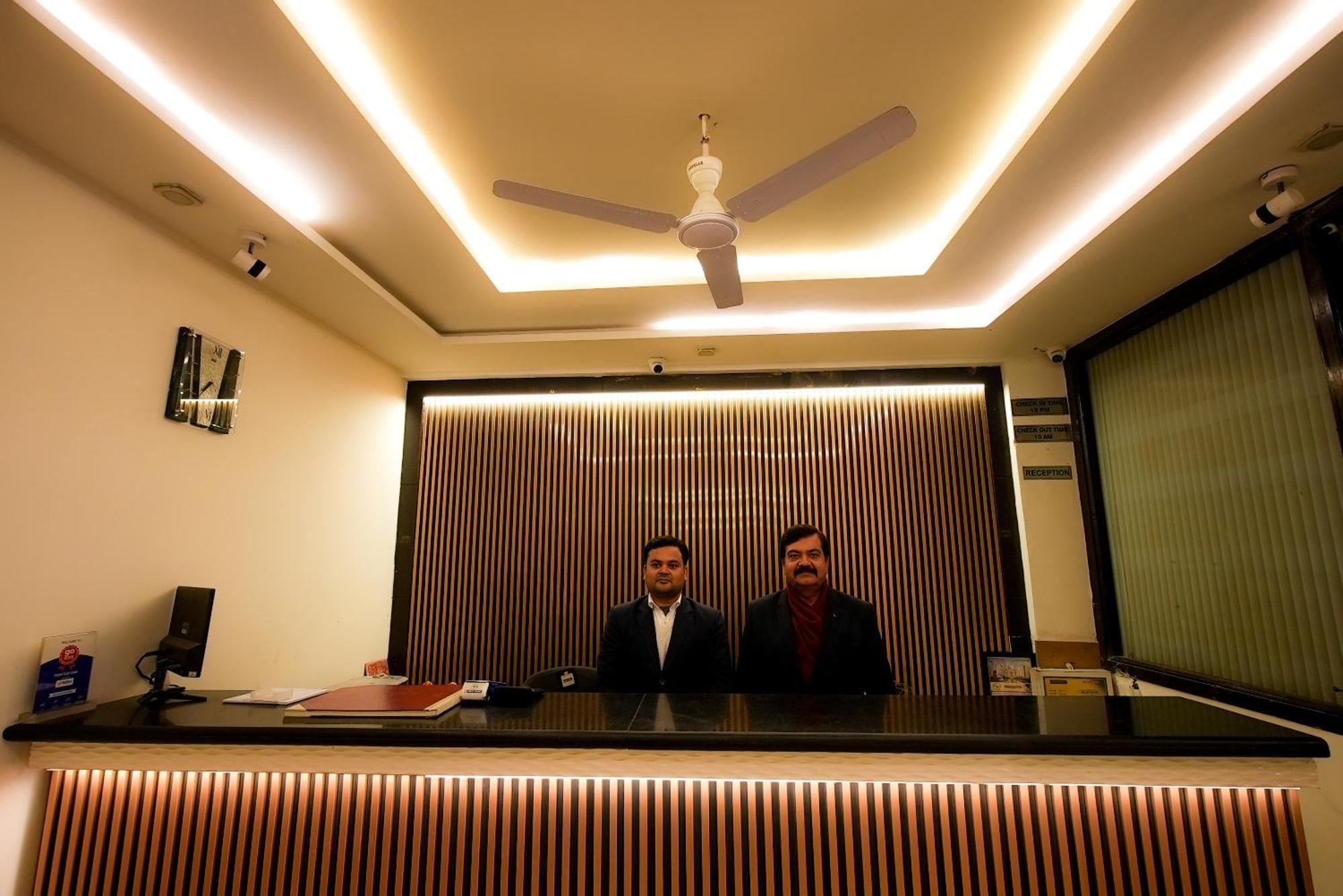 Dazzling East Gate Hotel Agra  Ngoại thất bức ảnh
