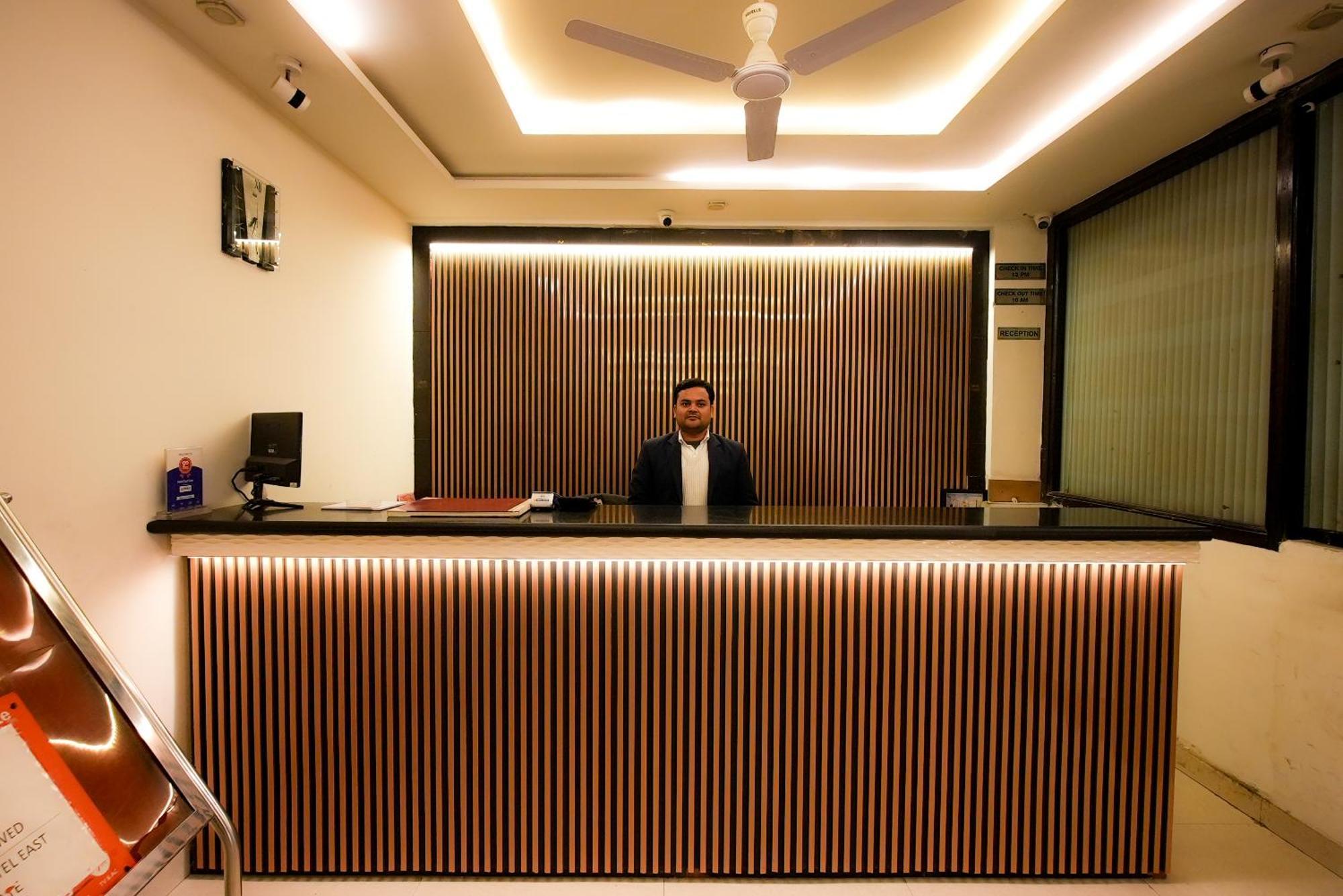 Dazzling East Gate Hotel Agra  Ngoại thất bức ảnh