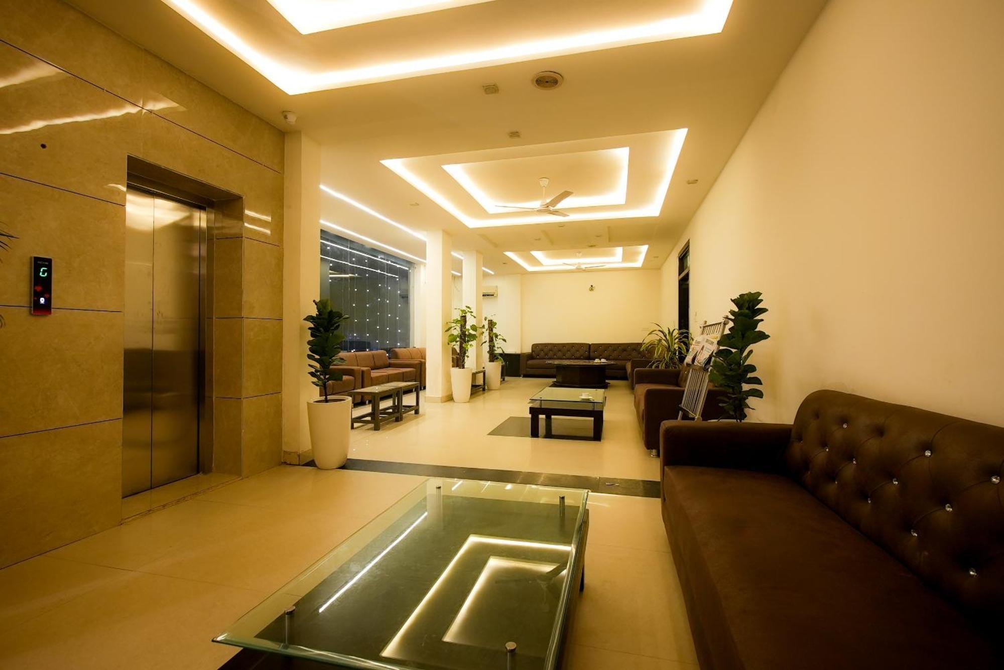 Dazzling East Gate Hotel Agra  Ngoại thất bức ảnh