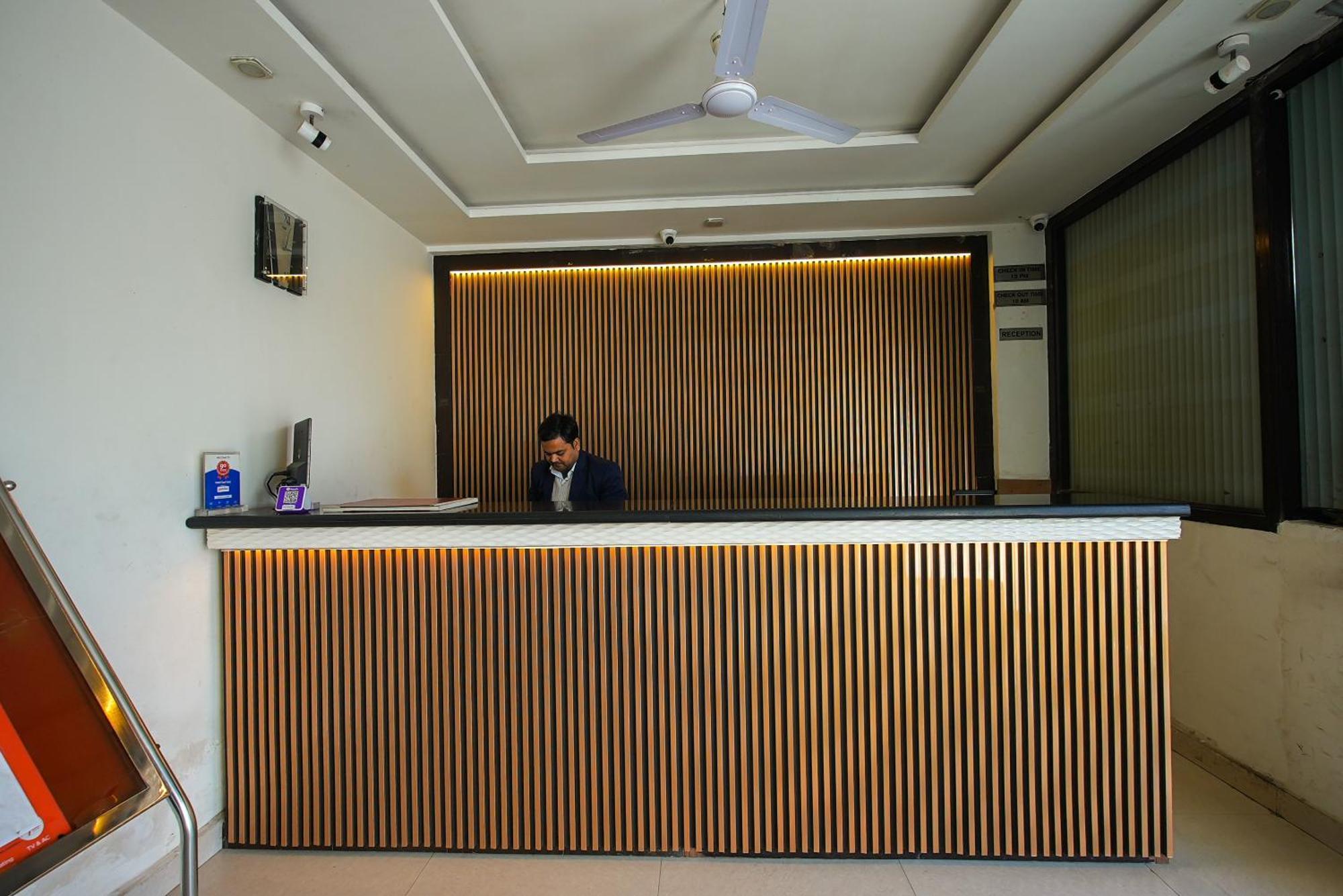 Dazzling East Gate Hotel Agra  Ngoại thất bức ảnh