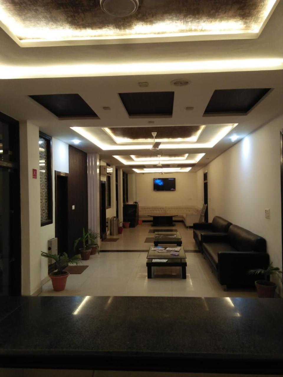 Dazzling East Gate Hotel Agra  Ngoại thất bức ảnh