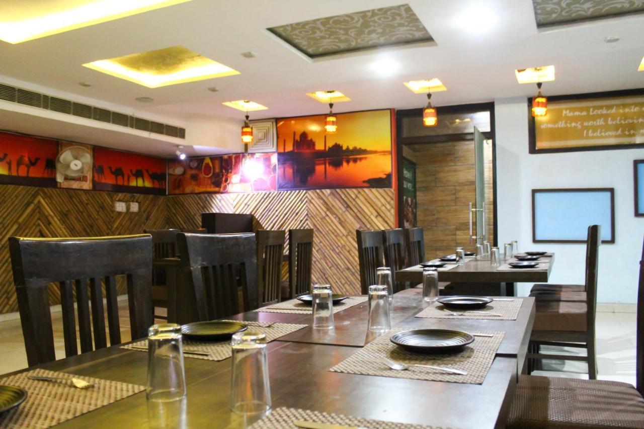 Dazzling East Gate Hotel Agra  Ngoại thất bức ảnh